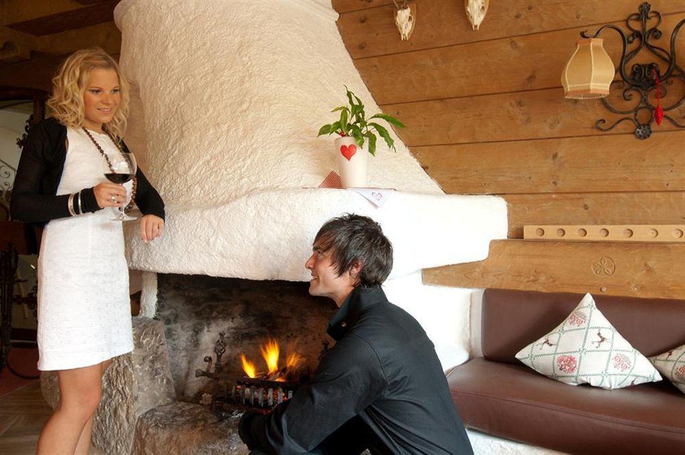 Hotel Nesselwanger Hof Zewnętrze zdjęcie